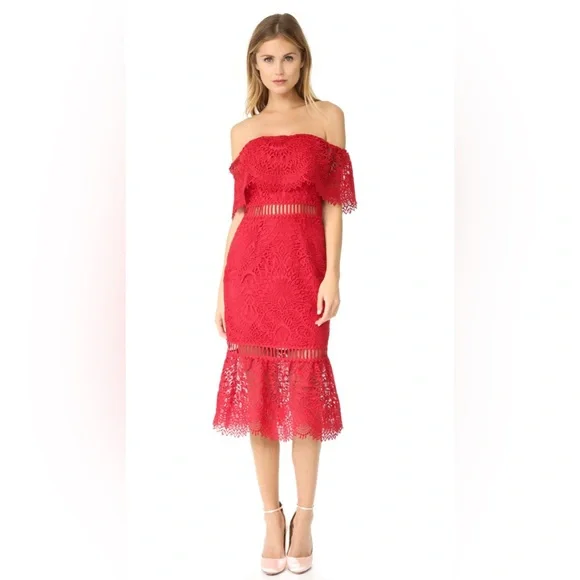 chinese dress ladies Saylor Red Savannah Lace Romper/Jumpsuit sz S – ASC Resale main image 0